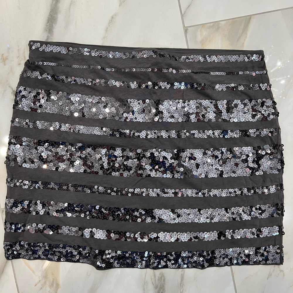 Express Sequin Skirt